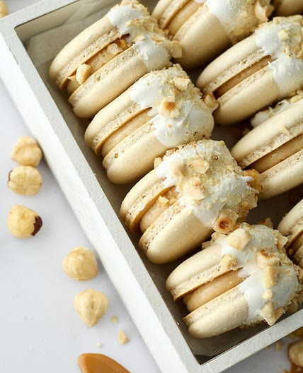 Hazelnut Dulce De Leche Macarons
