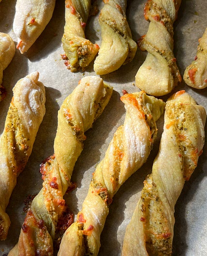 Cheesy Pesto Breadsticks