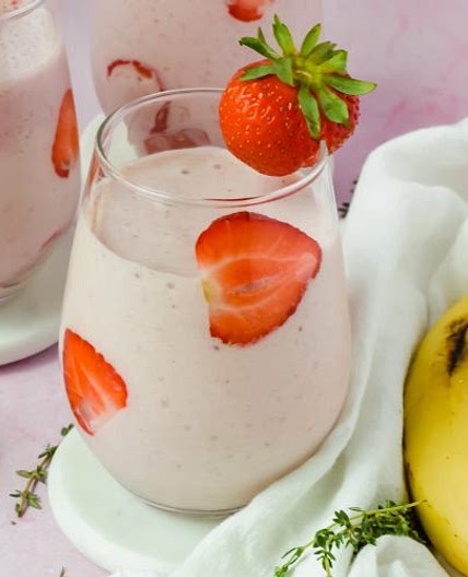 Strawberry Banana Protein Smoothie
