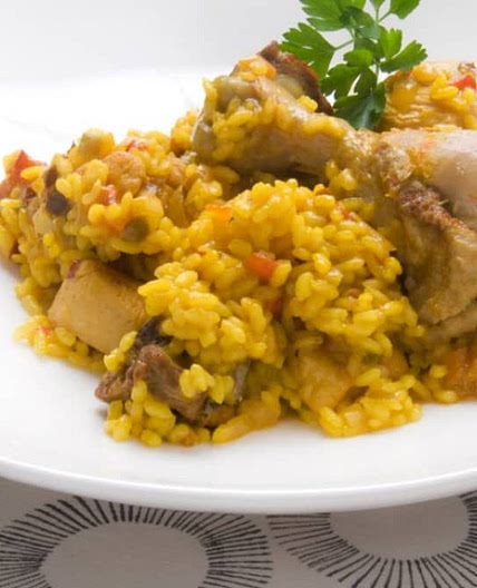 Paella de pollo