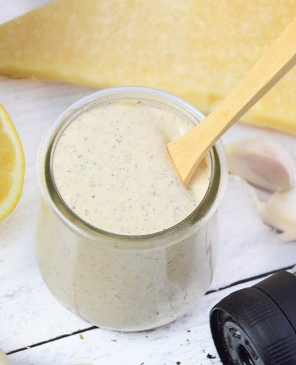 Creamy Garlic Pepper Dressing