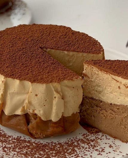 Basque Cheesecake with Coffee Mousse