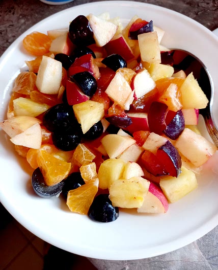 Breakfast Fruit Medley (0.8g fat)