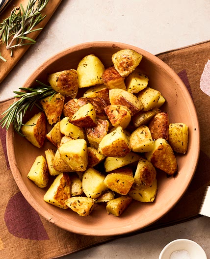 Garlic-Rosemary Roasted Potatoes