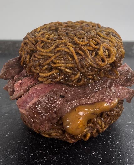 Ramen steak burger