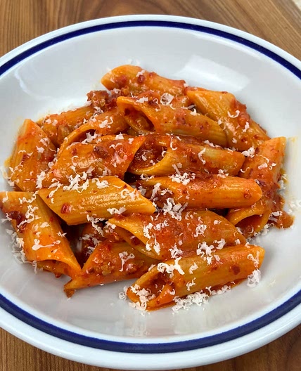 SPICY SAUSAGE PASTA