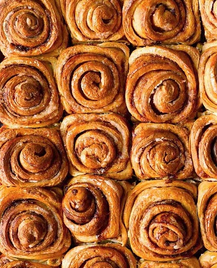 Lower calorie cinnamon rolls