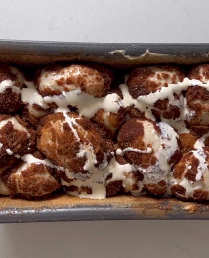 Cinnamon Sugar Monkey Bread (uses pizza dough)