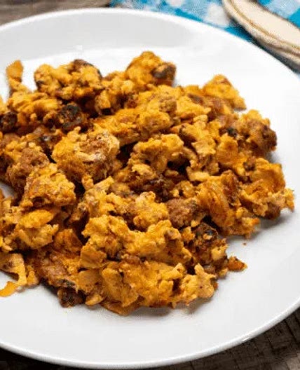 Huevo con chorizo y frijoles