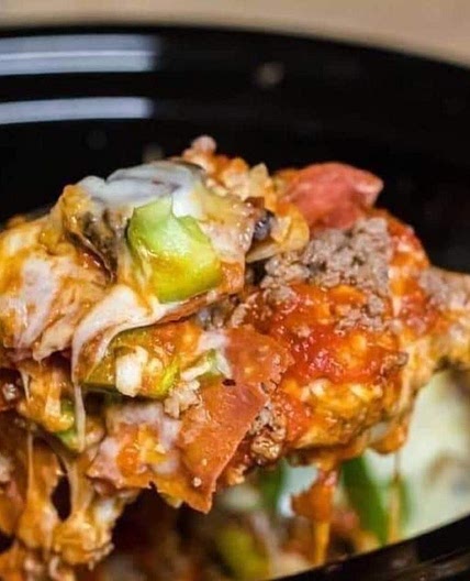 Crockpot Pizza Casserole 