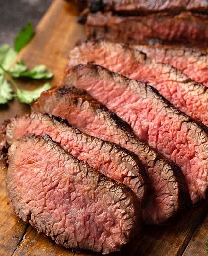 Williams Smoked Tri-tip with Sauce