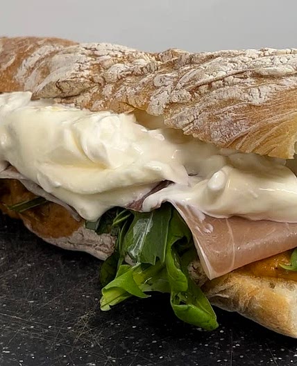 Juicy Burrata grilled vegetables sandwich