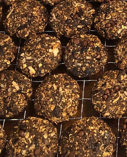 Homemade baked energy bites