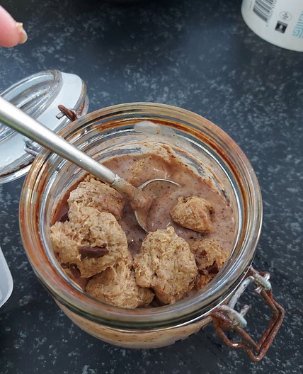 501 kcal - Cookie dough blizzard + koffie - 25P 64C 15F