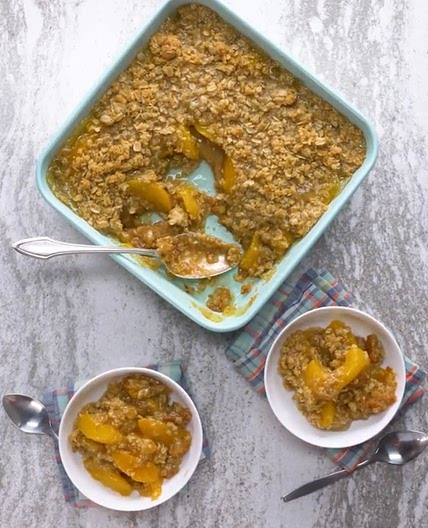Peach Crisp with Canned Peaches