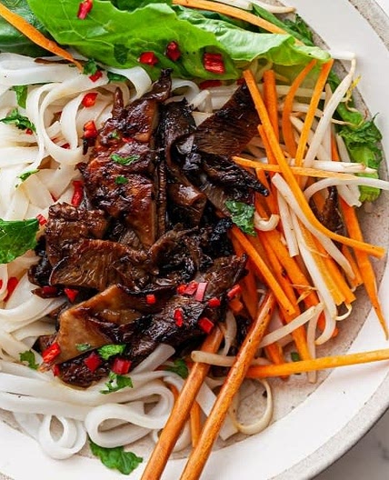 Vietnamese Style Mushroom Noodle Salad
