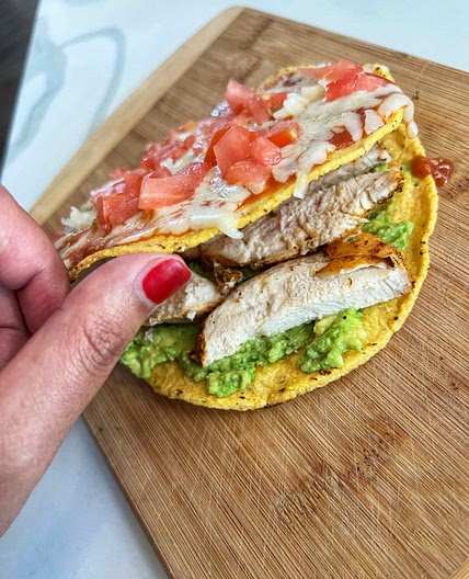 Taco Bell's "The Mexican Pizza" | AngielaEats