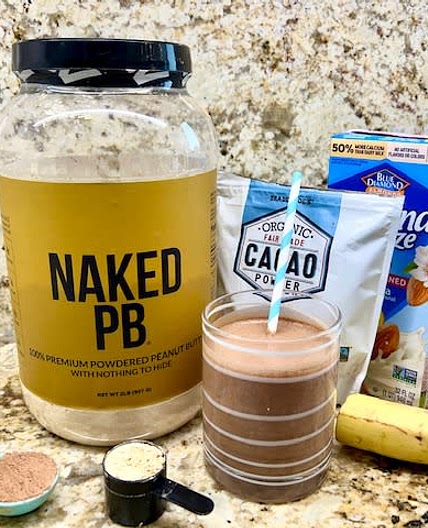 4-Ingredients Skinny Peanut Butter Chocolate Shake
