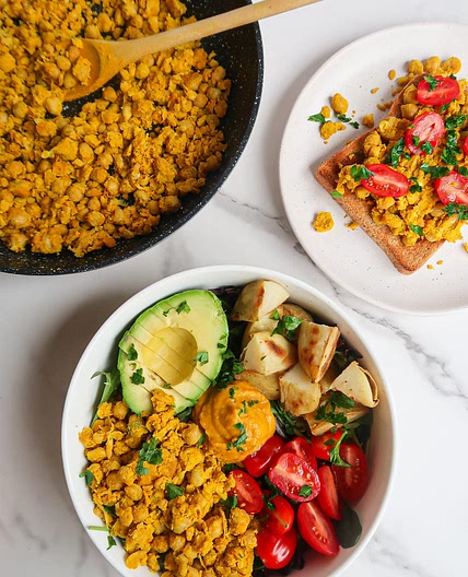 6-Minute Chickpea Scramble