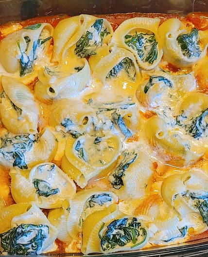 Gefüllte Muschelnudeln mit Ricotta und Spinat