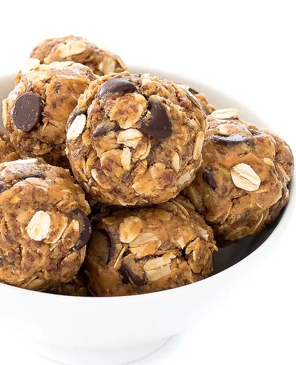 Peanut Butter Chocolate Energy Balls