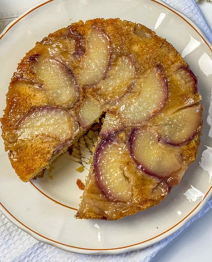 Peach upside-down cake