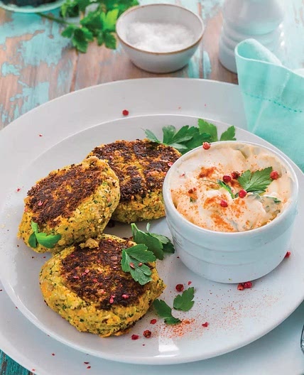 Bratlinge mit pikantem Quark-Dip