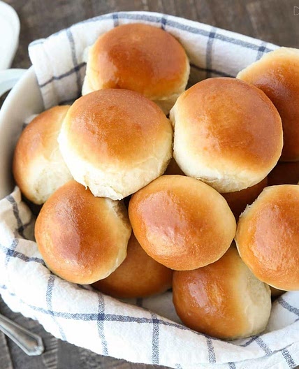 Fluffy Dinner Rolls