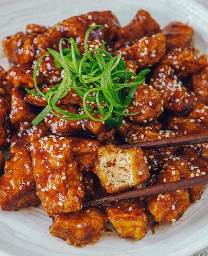 Sticky Sesame Garlic Tofu