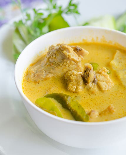 Thai Curry Coconut Chicken