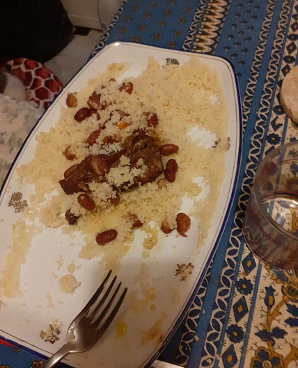 Ragoût d'agneau aux haricots avec couscous
