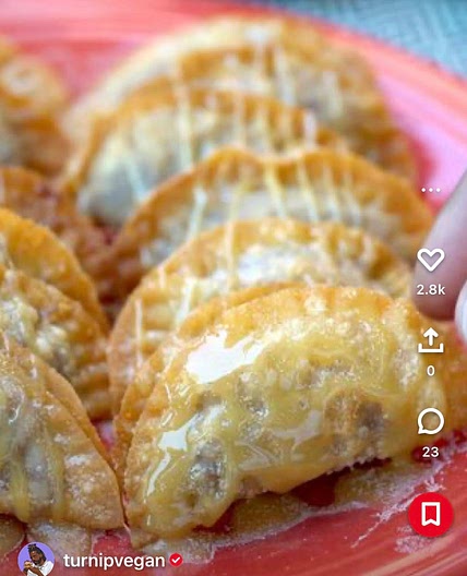 Vegan Caramel Pear Cobbler Bites