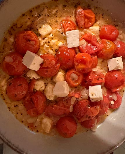 sopa de feta no forno com massa