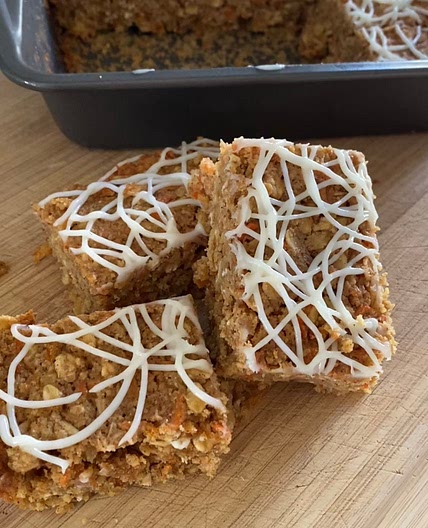 WIC Approved Carrot Cake Oatmeal Bars