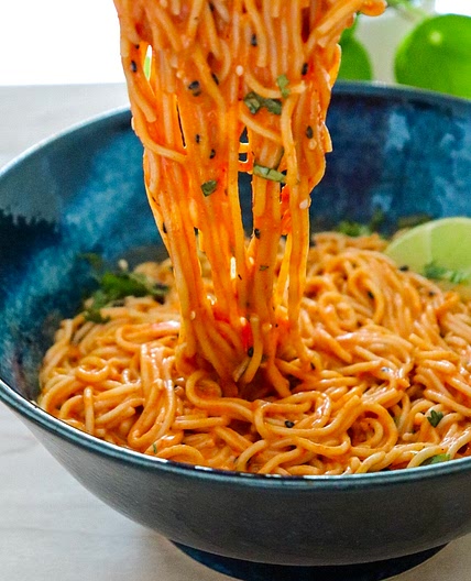 5 Minute Gochujang Tahini Noodles