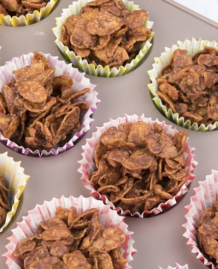 Chocolate cornflake cakes