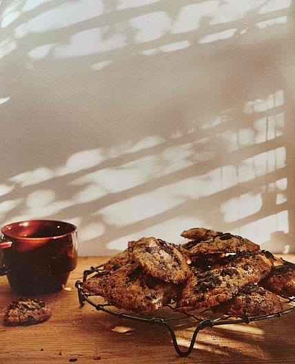 Dark Chocolate walnut and oat cookies 