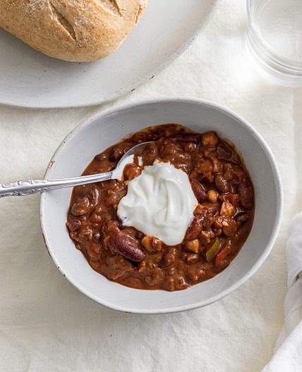 The Ultimate Black Bean Vegetarian Chili with Dark Chocolate - MAY EIGHTY FIVE