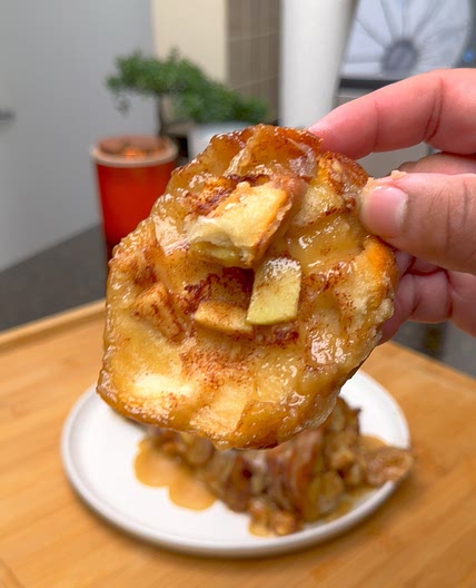 Air Fryer Crown Apple Pull Apart Bread