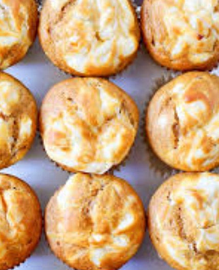 Pumpkin Cheesecake Muffins