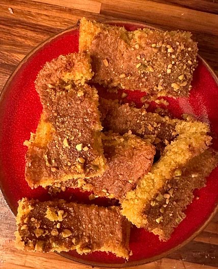Lemon, courgete and polenta traybake 