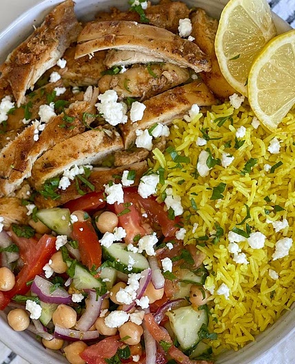 Mediterranean chicken and rice bowl