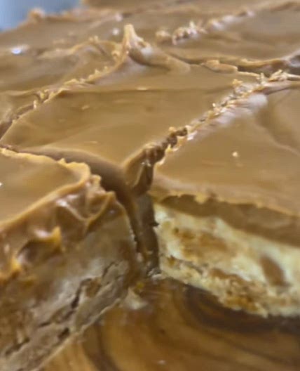4 Ingredient Easy Biscoff fudge