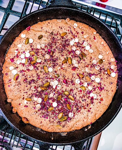 SKILLET TAHINI, PISTACHIO, ROSE, WHITE CHOCOLATE COOKIE