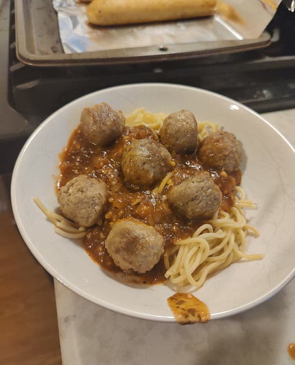 Spaghetti & Meatballs