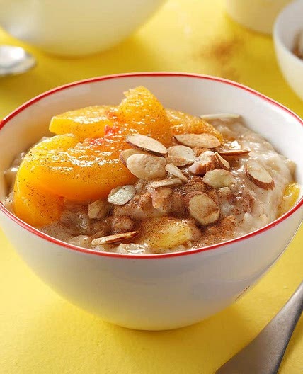 Slow Cooker Peach Oatmeal
