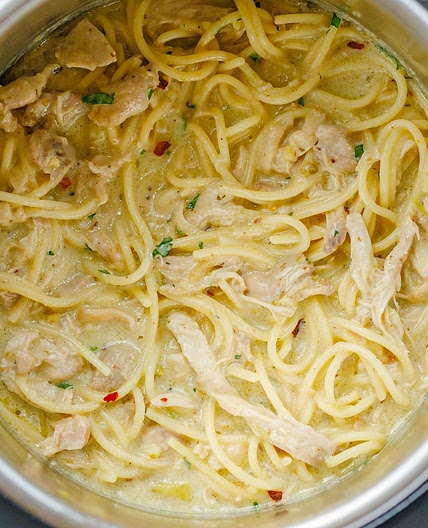 Instant Pot Creamy Chicken Noodles