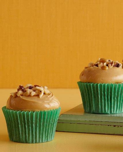 Gina’s Banana Cupcake