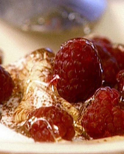Ricotta with Honey and Raspberries