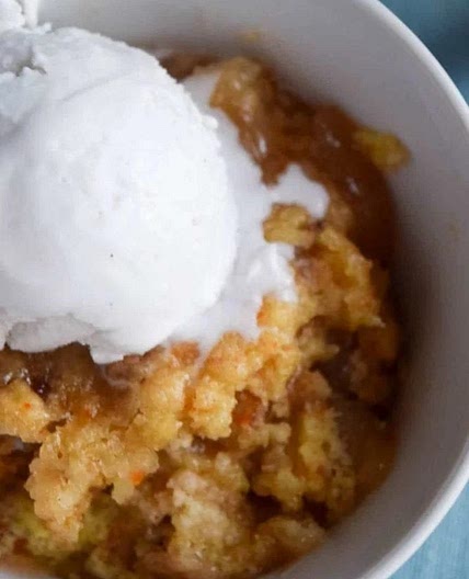 Slow Cooker Apple Spice Cake